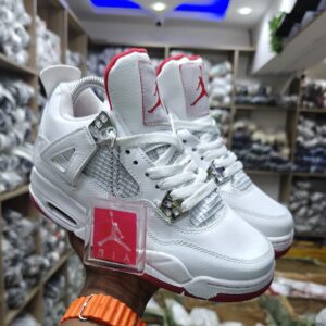Jordan 4 Metallic Green
